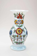 Le mus�e improbable des verreries d'�ule